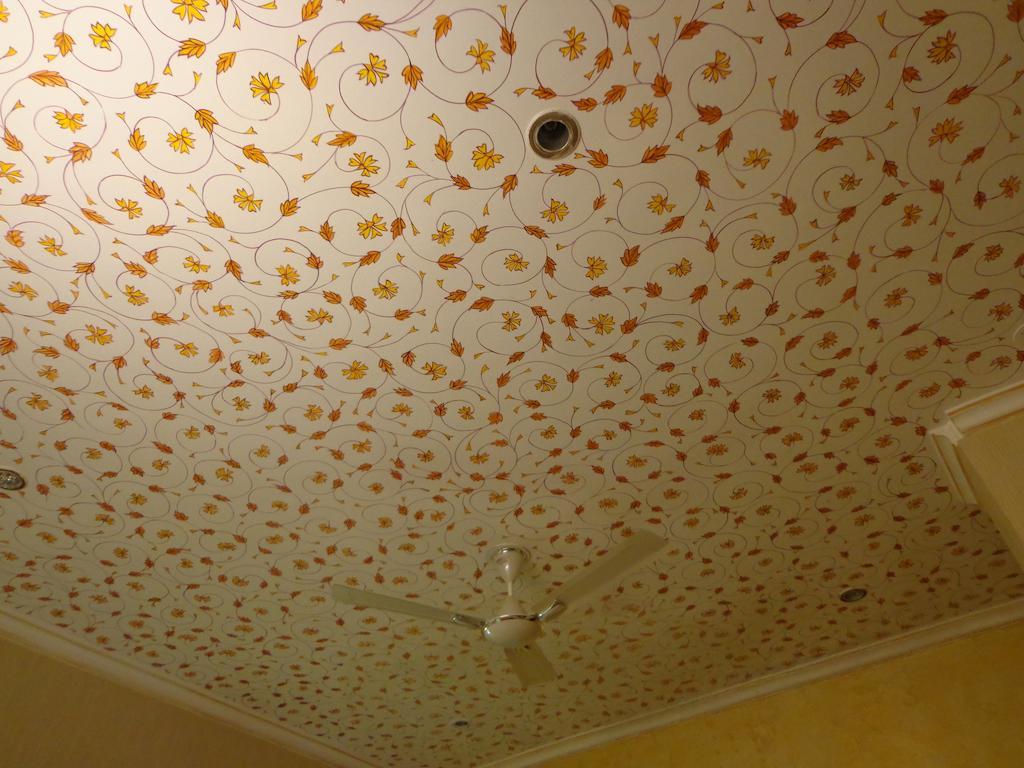 Aashyana Hotel Alwar Bagian luar foto